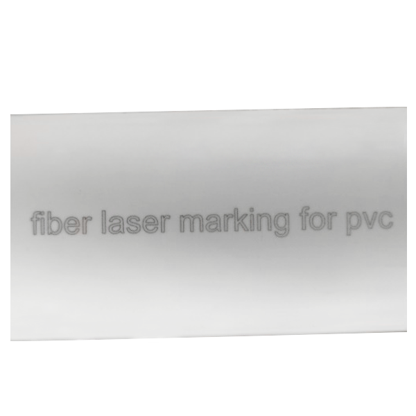 &eacute;chantillon de marquage laser sur tuyau en PVC