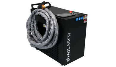 Handheld vs. Machines de soudage traditionnelles: une comparaison de l'efficacité et des performances